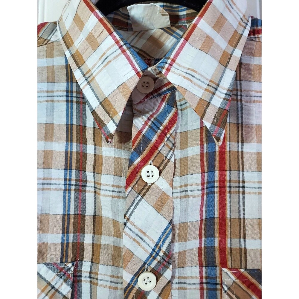 Vintage Jeans Joint , Sears Men's Store Searsucker Button Up S/S Shirt. Size L